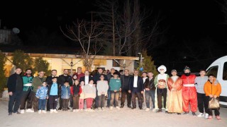 Yetim çocuklar için iftar sofrası açtılar