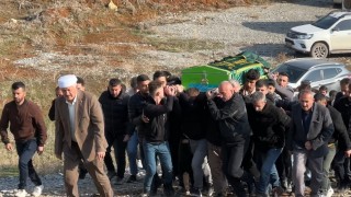 Yüksekovada kazada hayatını kaybeden 17 yaşındaki Arda toprağa verildi