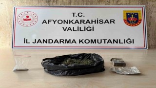 Zehir dolu poşetle dolaşan şahsı jandarma yakaladı
