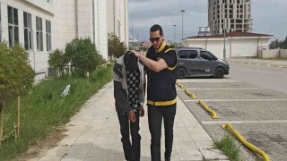 18 yaşındaki genç sevgilisini rahatsız eden şahsın babasını öldürdü