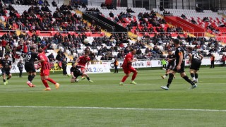 24Erzincanspor Kastamonuspor ile 2-2 berabere kaldı