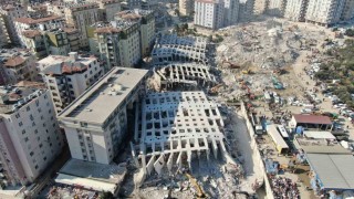 3 evladını Rönesans Rezidansta kaybeden gözü yaşlı anne adalet istedi