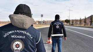 81 İlde Göçmen Kaçakçılarına Eş Zamanlı Operasyon