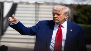 ABD Başkanı Trumptan Çine: Paniklediler