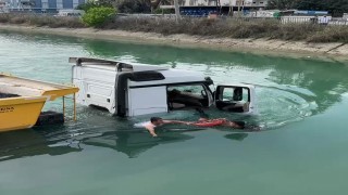 Adana’da Feci Kaza: Tır Sulama Kanalına Düştü, 2 Kişi Kurtarıldı