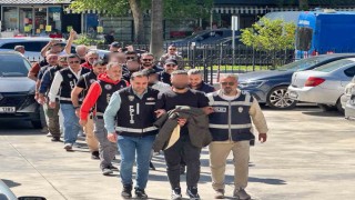 Adliyeye sevk edilirken Düğün alayı mı var demişlerdi, 3ü tutuklandı