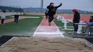 Afyonkarahisarda Atletizm Analig il seçmeleri yapıldı