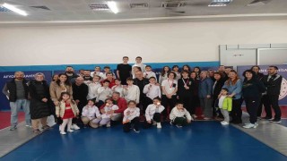 Afyonkarahisarlı Eskrimciler Antalya yolcusu