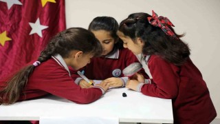 Ağrıda minik öğrencilerin kitap sevgisi bilgi yarışmasına taşındı