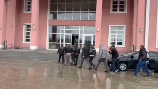 Ağrıda motorlu taşıtlar sınavında kopya operasyonu: 8 gözaltı
