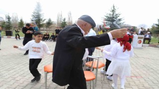 Ağrıda nesiller buluştu