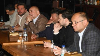 AK Partili Gider, Lapsekide muhtarlarla bir araya geldi