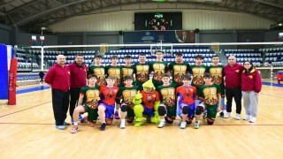 Akhisar İlçe Spor Kulübü Erkek Voleybol Takımı Türkiye Finallerinde