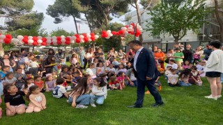 Alaşehir Belediyesi çocukları unutmadı
