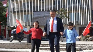 Alaşehir Belediyesinden 23 Nisana özel klip
