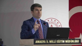 Amasya Valisi, mesleki eğitim çalıştayına ilgi göstermeyen özel sektörü uyardı: Yoksa bütün okullar robotik kodlama yapar