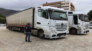 Amasyada 5 kaçak göçmen yakalanan 2 tırın sürücüleri tutuklandı