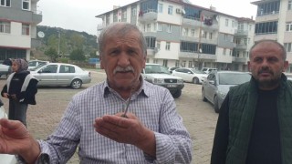 Amasyada depremde anahtarını evde unutan vatandaş: Yardım için aradığım belediye benden 300 TL istedi
