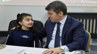Amasyada halk gününde valiyi şaşırtan istek: 23 Nisanda koltuğunuza oturmak istiyorum