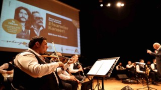 Anadolu Rockun efsaneleriyle unutulmaz bir gece: Müzikseverler akın etti