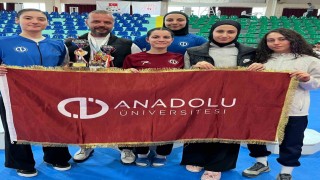 Anadolu Üniversitesi sporcuları TÜSF müsabakalarından madalya ile döndü