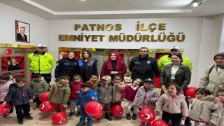 Anaokulu Öğrencileri İlçe Emniyet Müdürlüğünü ziyaret etti