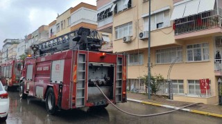 Antalyada apartmanın kömürlüğündeki yangın korkuttu