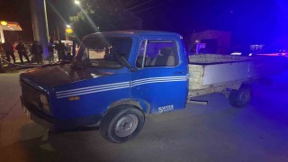 Antalyada motosiklet ile kamyonet çarpıştı: 1 ölü, 1 yaralı