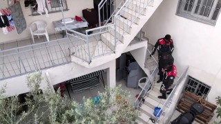 Aranan şahıslar şafak operasyonuyla yakalandı