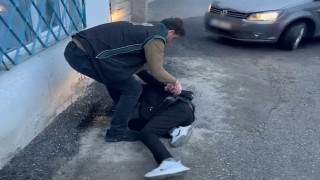 Aranan şahıslar saklandıkları adreslerde yakalandı