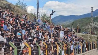 Artvinde amatör lig maçında kavga çıktı, müsabaka tatil edildi
