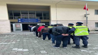 Artvinde göçmen kaçakçılığı operasyonu: 2 organizatör yakalandı