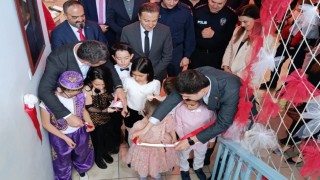 Atatürk ve Çocuk resim sergisi