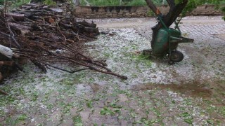 Aydında dolu sürprizi