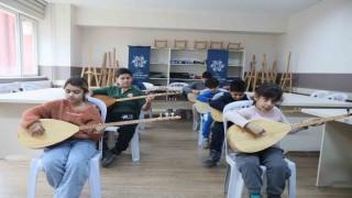 Aydınlı çocuklar, Büyükşehirin kurslarıyla kültür ve sporla buluşuyor