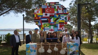 Ayvalıkta Turizm Haftası turizm öğrencilerinin etkinlikleriyle kutlandı