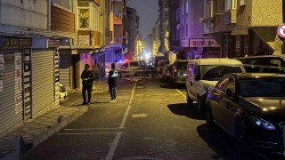 Bağcılarda kimlik kontrolündeki şahsılar bekçilere ateş açtı: 1 bekçi ağır yaralı