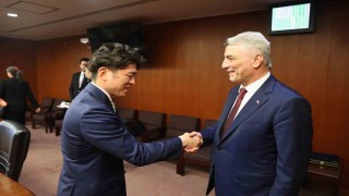 Bakan Bolat, Japonya Japonya Bakanı Hiromasa ile Japonyada görüştü