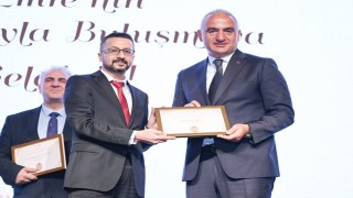 Bakan Ersoy: Bu eserler, geleceğimizin yolunu aydınlatan bir meşale
