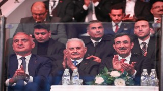 Bakan Ersoy: Erzurum, geçmişle geleceği, Doğu ile Batıyı birleştiren canlı bir köprüdür