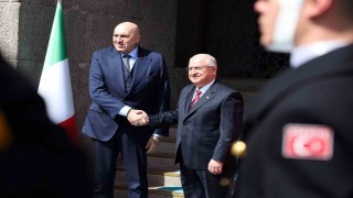 Bakan Güler İtalya Savunma Bakanı Guido Crosetto ile bir araya geldi