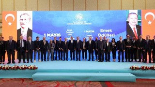 Bakan Işıkhan: Hayata geçirmiş olduğumuz her politikanın arkasında geleceğimizi aydınlatan işçilerimiz var