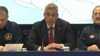 Bakan Memişoğlu: Tüm hastanelerimizde hizmetlerimiz kesintisiz sürüyor