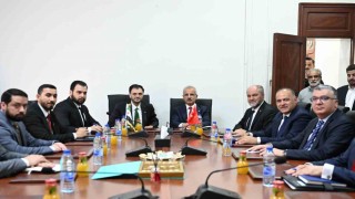 Bakan Uraloğlu, Suriye İletişim ve Bilgi Teknolojileri Bakanı Heikel ile görüştü