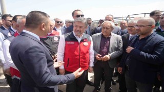 Bakan Yumaklı: Sigortası olmayan, ÇKSye kayıtlı üreticinin masrafı karşılanacak