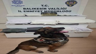 Balıkesirde 6 kilo uyuşturucu yakalandı: 3 gözaltı
