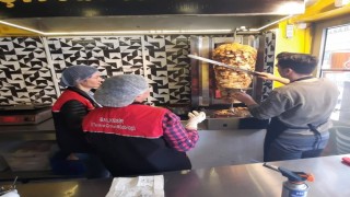 Balıkesirde döner satış noktaları denetlendi
