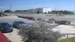 Balıkesirde otomobille çarpışan motosikletli yaralandı