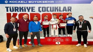 Balıkesirli minik karateci Türkiye ikincisi oldu