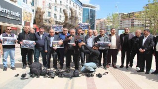 Basın mensuplarından Gazzede meslektaşlarının katledilmesine tepki